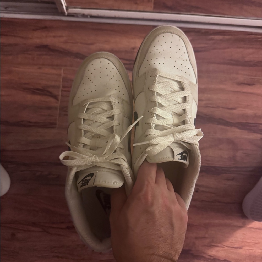 Nike Dunk - Picture 2 of 4